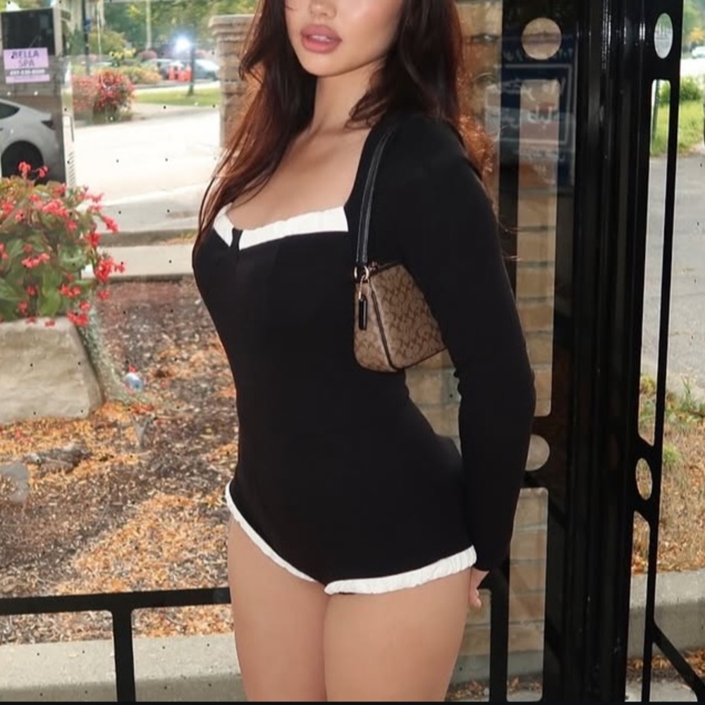 Chic Black and White Long Sleeve Bodysuit